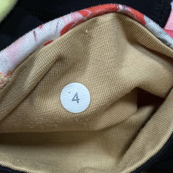 GUC Lululemon 21" Crop Reversible Warm Leggings Size 4 - Picture 7 of 7